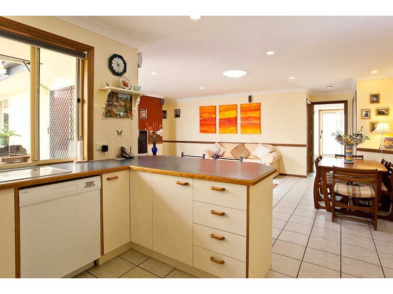 17 Pleasant Court, Cleveland QLD 4163