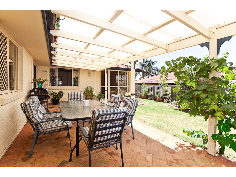 17 Pleasant Court, Cleveland QLD 4163