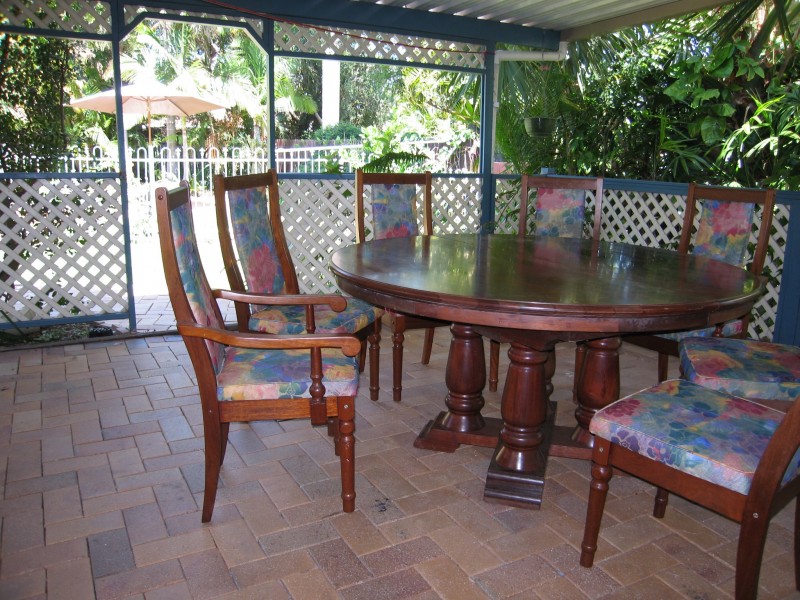 22 Rossinton Street, Birkdale QLD 4159