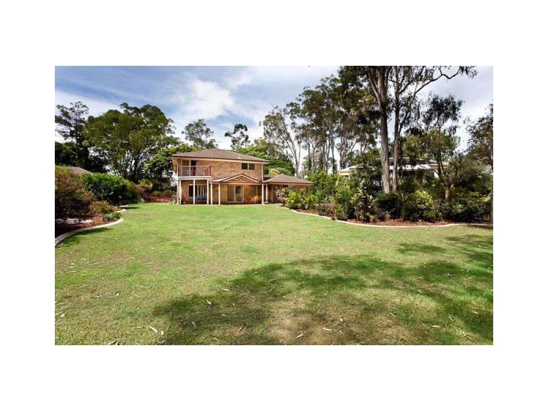8 IVORY LANE, Ormiston QLD 4160