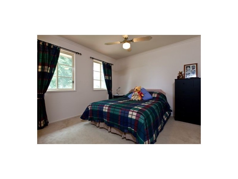 2 Ivory Lane, Ormiston QLD 4160