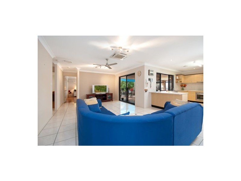 33 Primrose Drive, Thornlands QLD 4164