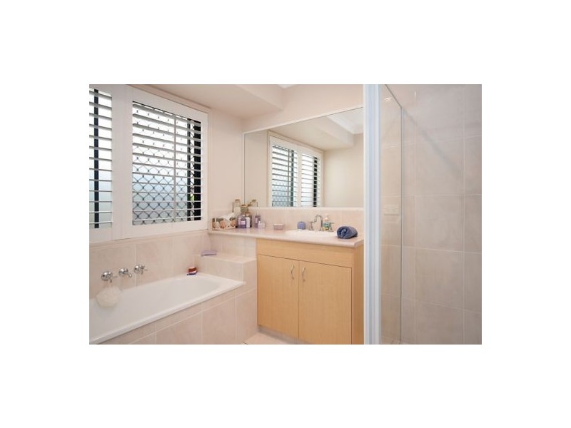 33 Primrose Drive, Thornlands QLD 4164