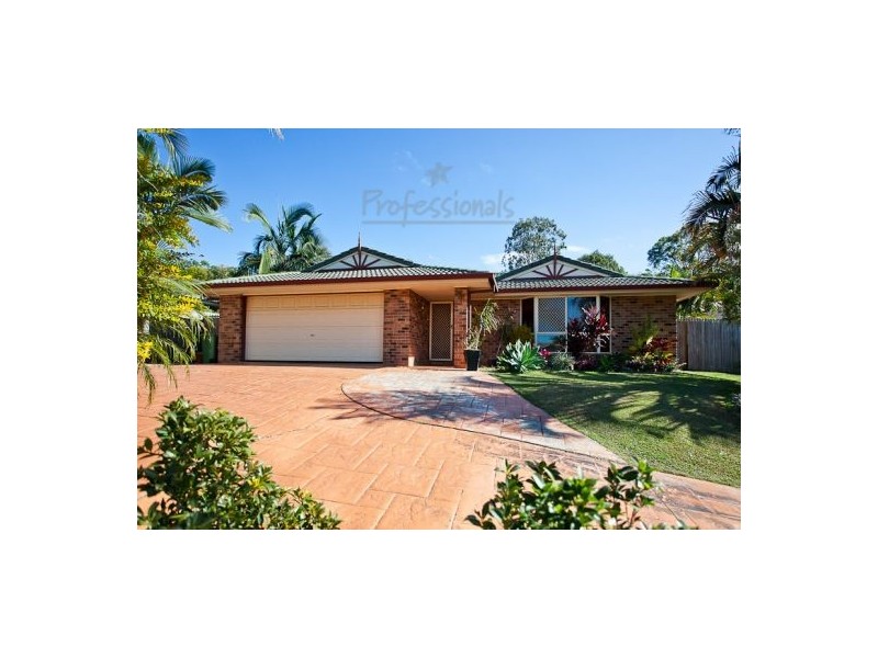 5 Carlyle Court, Wellington Point QLD 4160