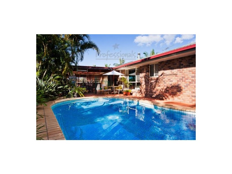 5 Carlyle Court, Wellington Point QLD 4160