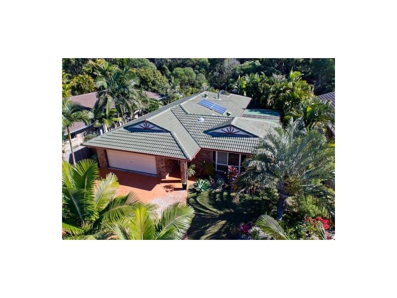5 Carlyle Court, Wellington Point QLD 4160