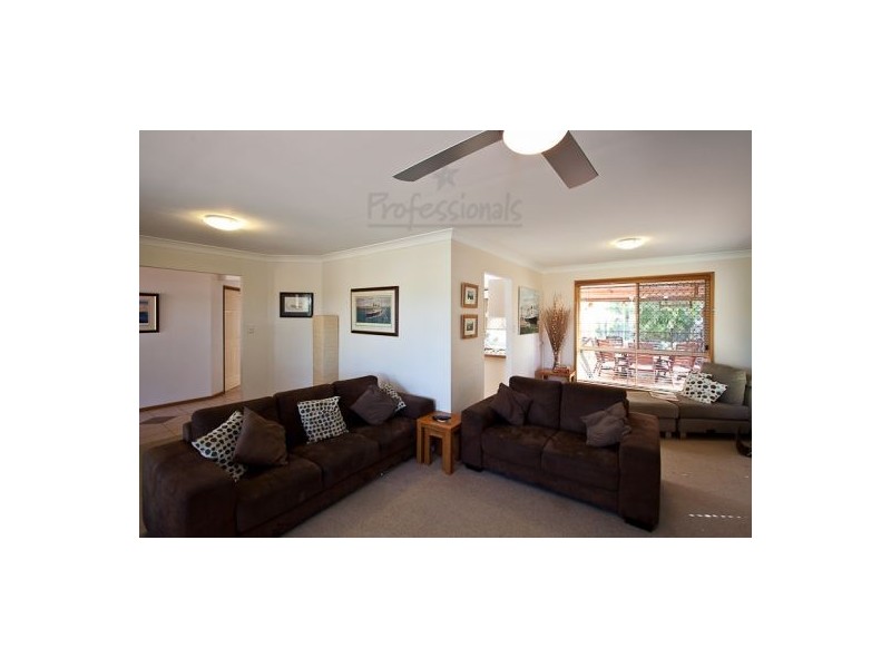 5 Carlyle Court, Wellington Point QLD 4160