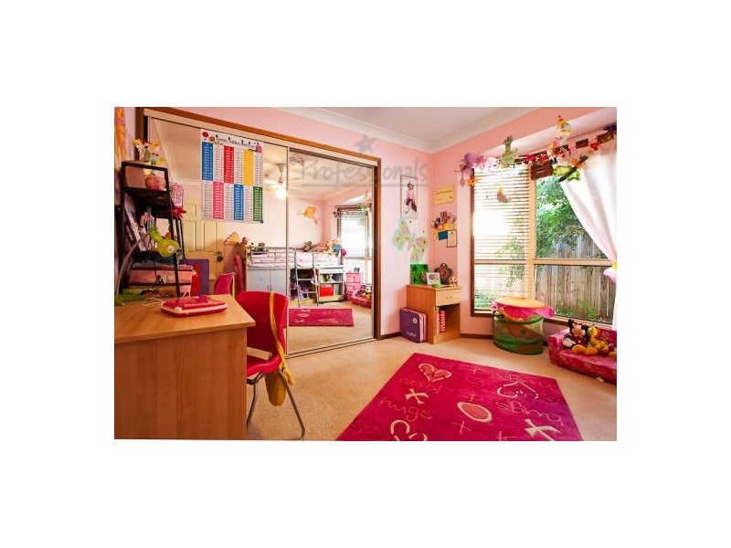 5 Carlyle Court, Wellington Point QLD 4160