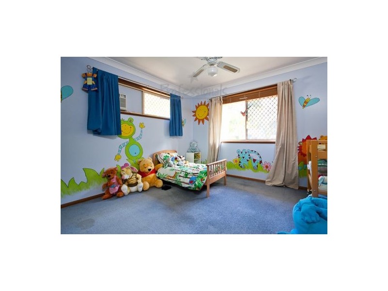 5 Carlyle Court, Wellington Point QLD 4160