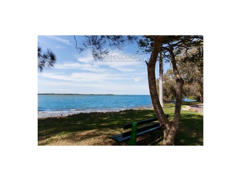 4 SANDRA COURT, Redland Bay QLD 4165