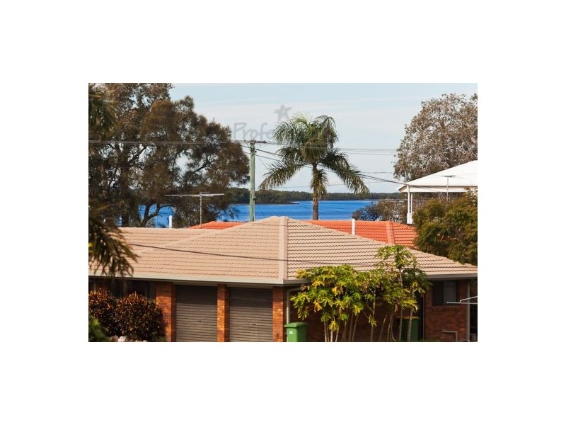 4 SANDRA COURT, Redland Bay QLD 4165