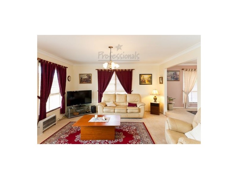 7 Rosewood Street, Birkdale QLD 4159