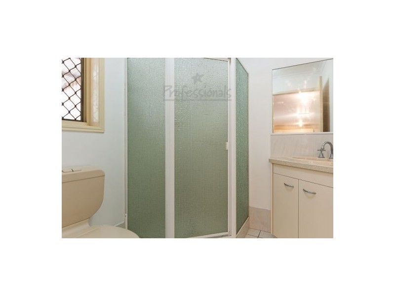 7 Rosewood Street, Birkdale QLD 4159