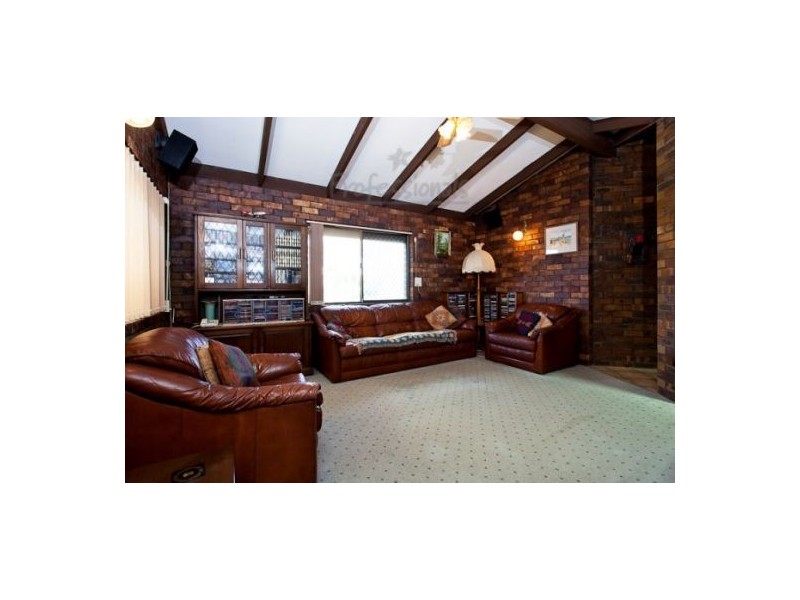 104 Smith Street, Cleveland QLD 4163