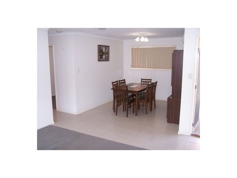 Unit 6 102 Wynyard Street, Cleveland QLD 4163