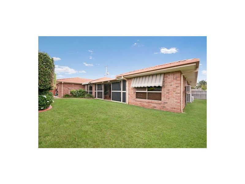 19 South Street, Cleveland QLD 4163