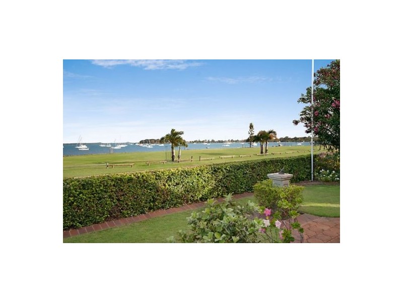 31 Orana Esplanade, Victoria Point QLD 4165