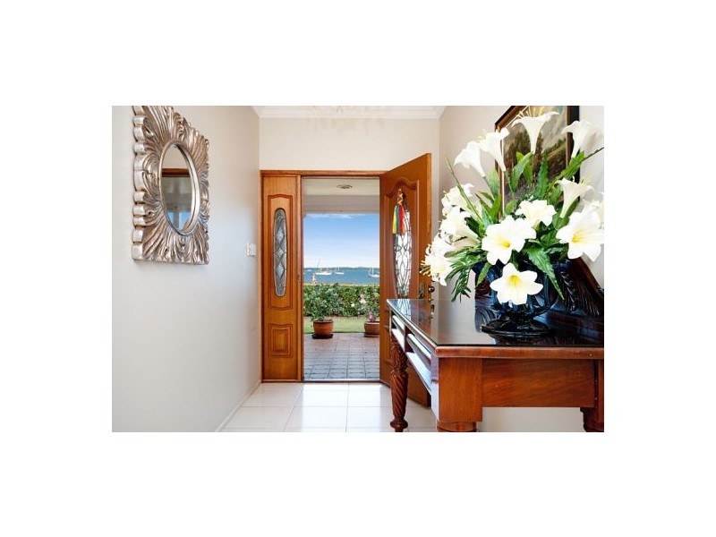 31 Orana Esplanade, Victoria Point QLD 4165