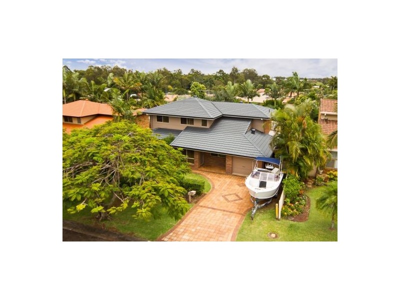 16 Spurs Drive, Wellington Point QLD 4160