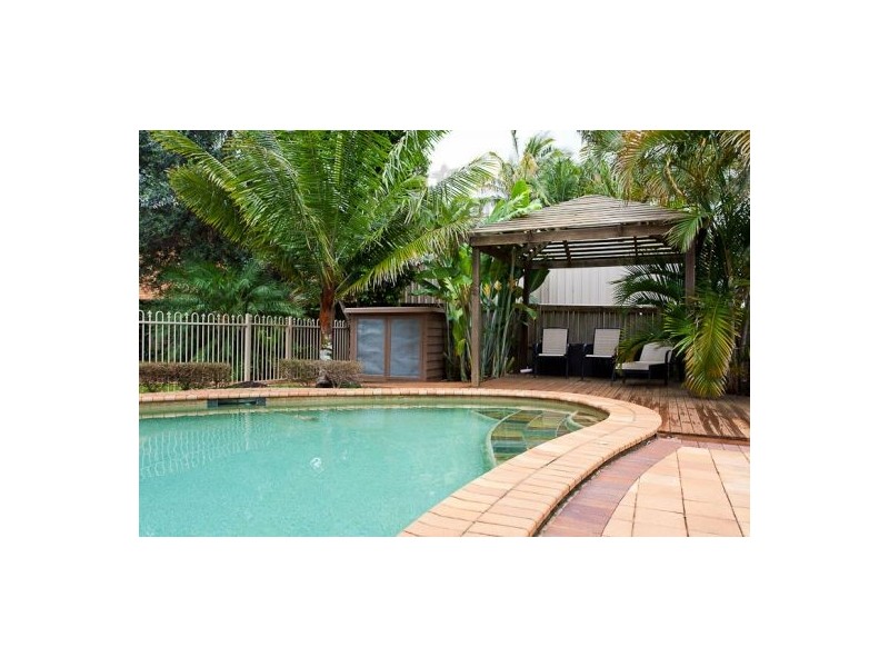 16 Spurs Drive, Wellington Point QLD 4160