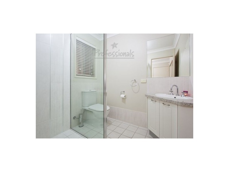 16 Spurs Drive, Wellington Point QLD 4160