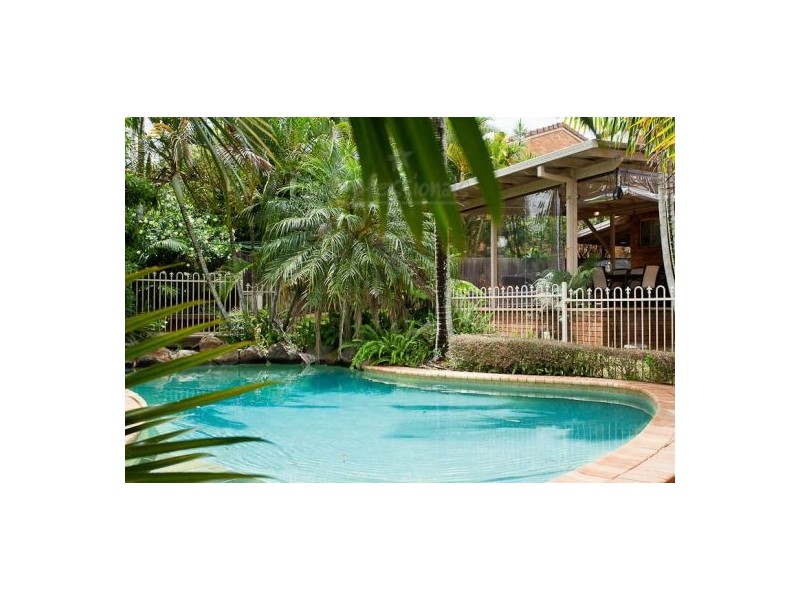 16 Spurs Drive, Wellington Point QLD 4160