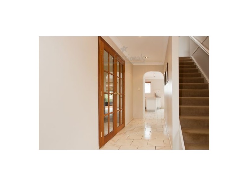 16 Spurs Drive, Wellington Point QLD 4160