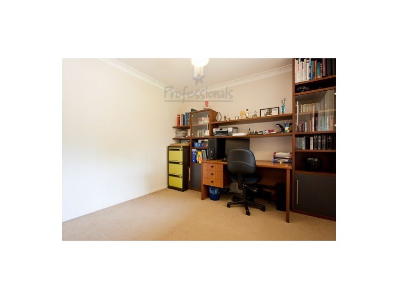 16 Spurs Drive, Wellington Point QLD 4160