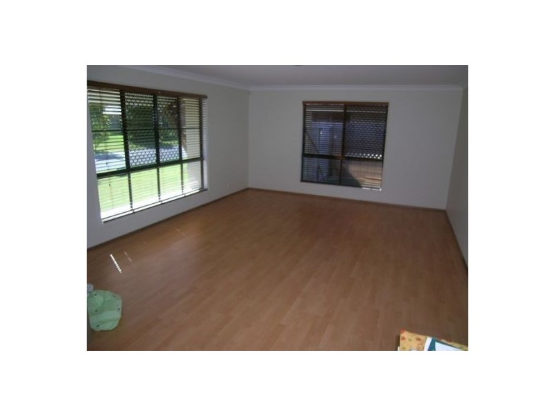 51 Trafalgar Vale Ave, Wellington Point QLD 4160