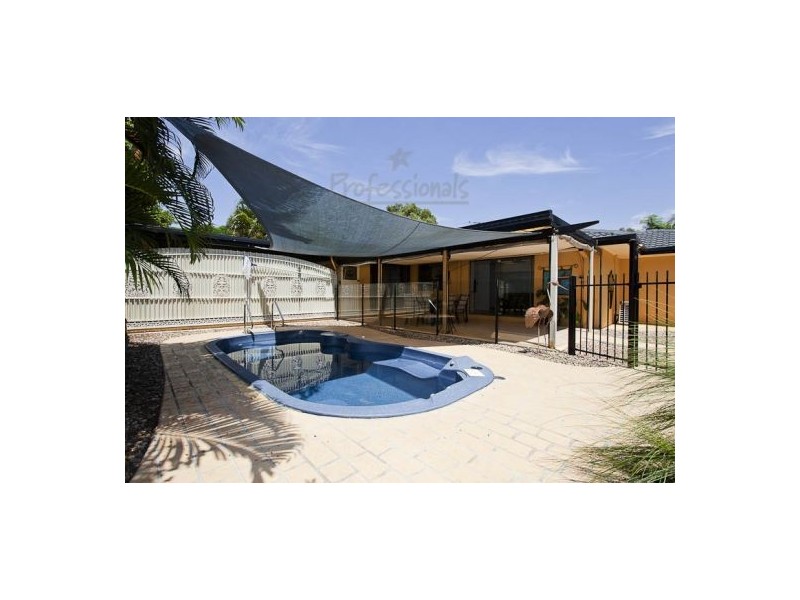 7 St Helena court, Cleveland QLD 4163