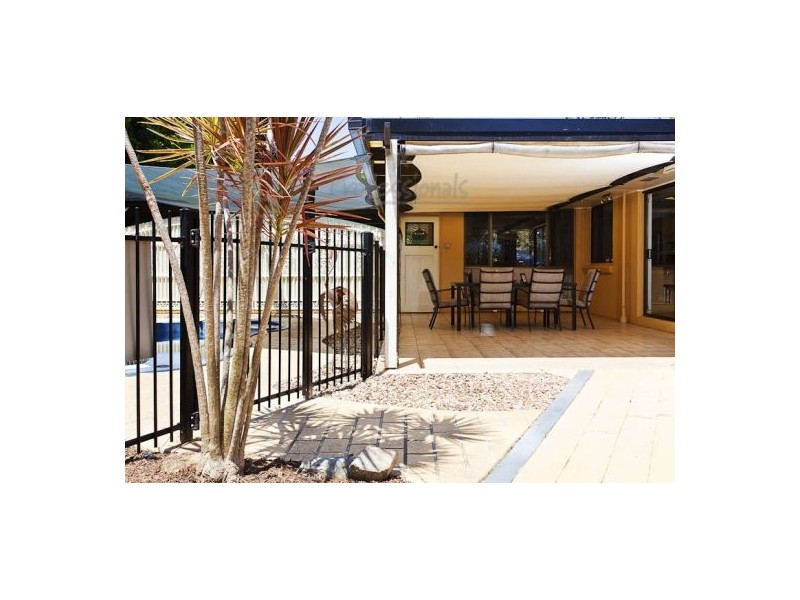 7 St Helena court, Cleveland QLD 4163