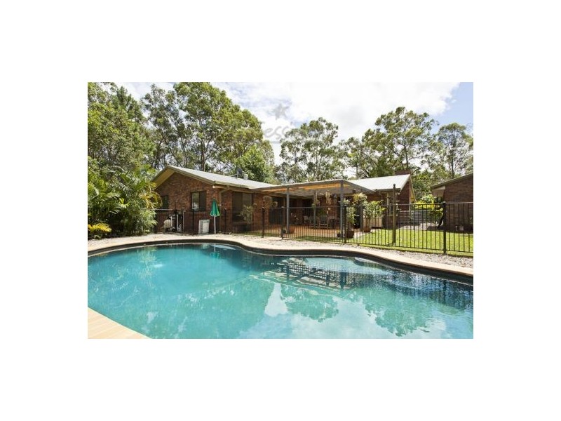 100 Pioneer Road, Sheldon QLD 4157