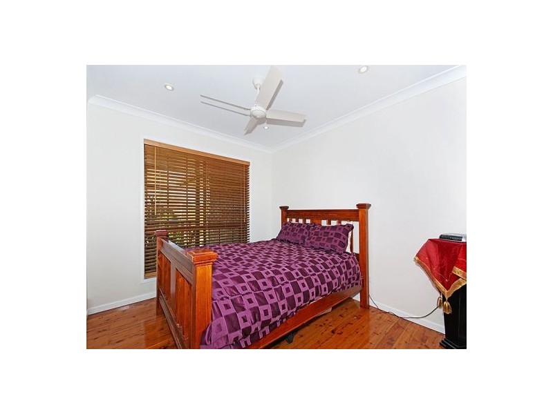 2 Dawn Crescent, Thornlands QLD 4164