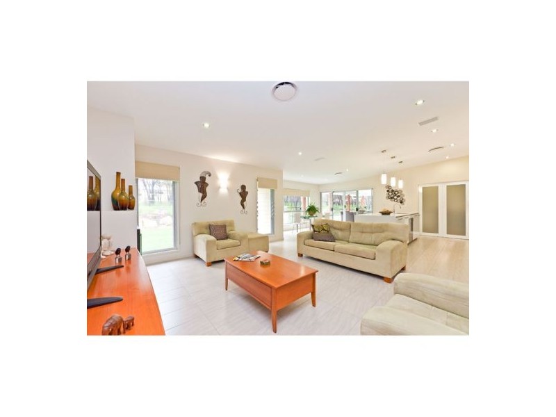 1 Megan Court, Thornlands QLD 4164