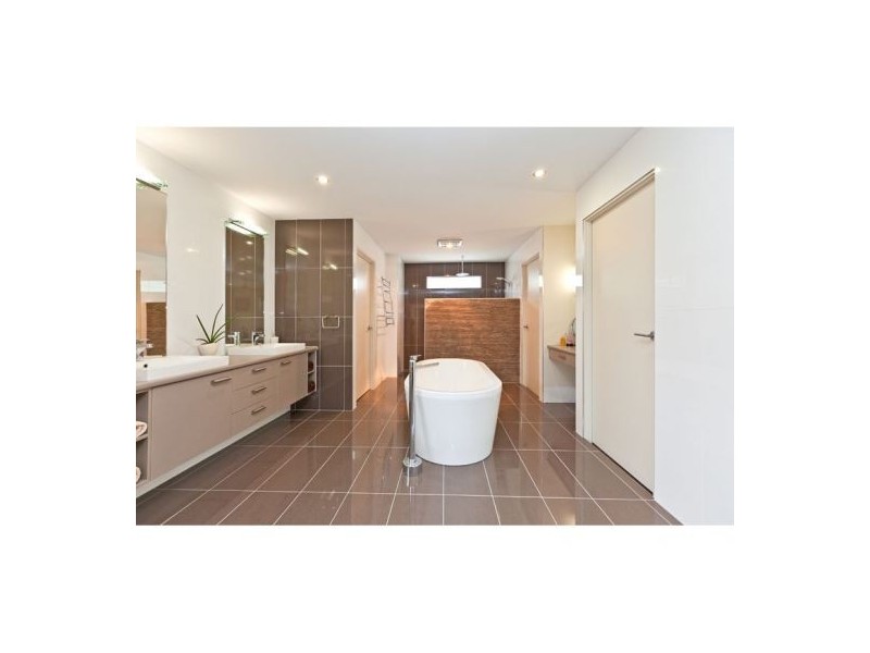 1 Megan Court, Thornlands QLD 4164