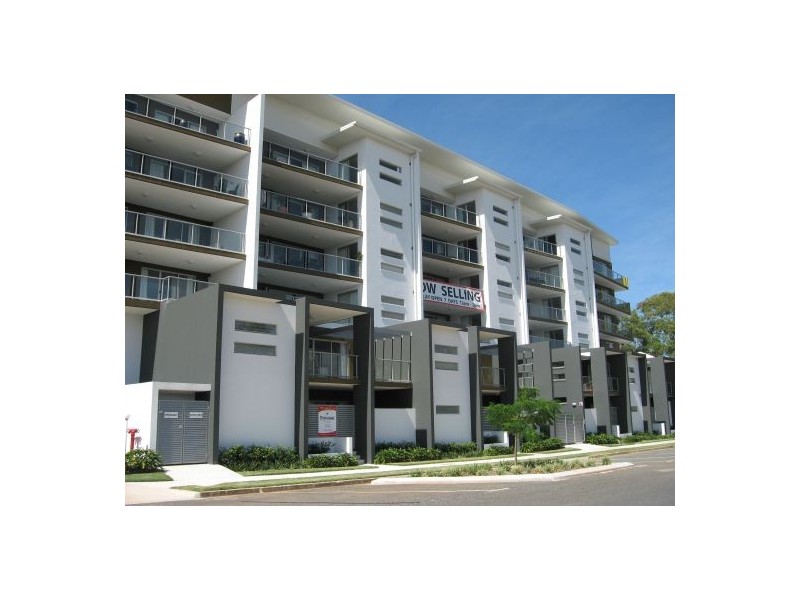 7 Shore Street East, Cleveland QLD 4163