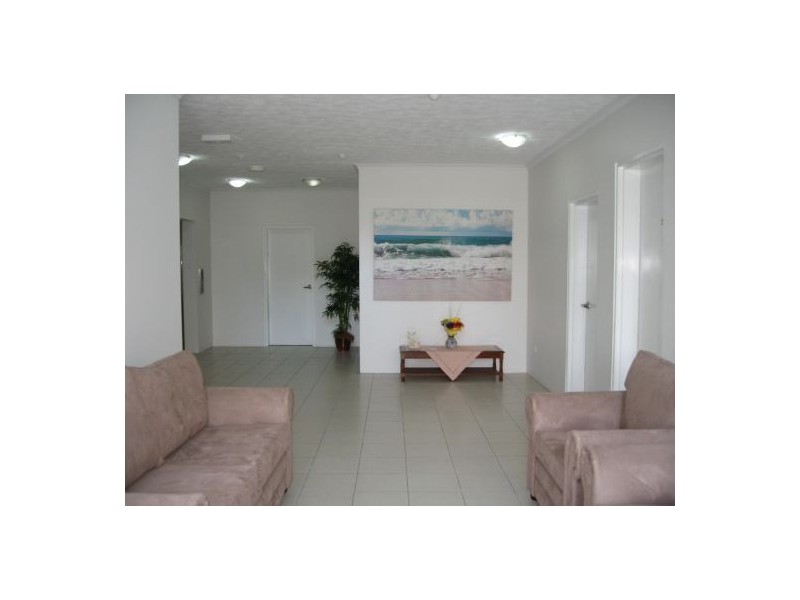 7 Shore Street East, Cleveland QLD 4163