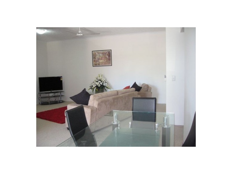 7 Shore Street East, Cleveland QLD 4163