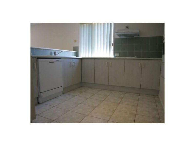 17 Leonard Street, Wellington Point QLD 4160