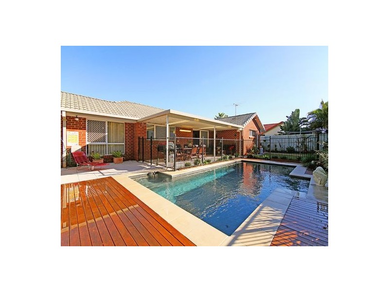 3 Minetta Street, Victoria Point QLD 4165