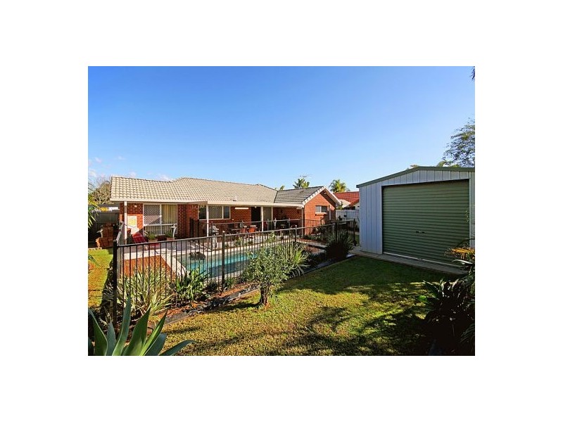 3 Minetta Street, Victoria Point QLD 4165