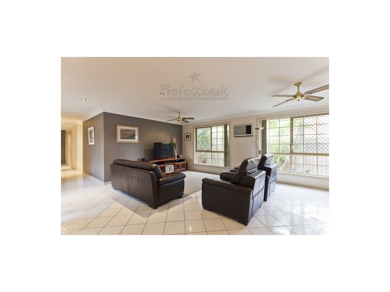 2 Nova Court, Capalaba QLD 4157