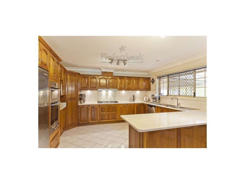 2 Nova Court, Capalaba QLD 4157