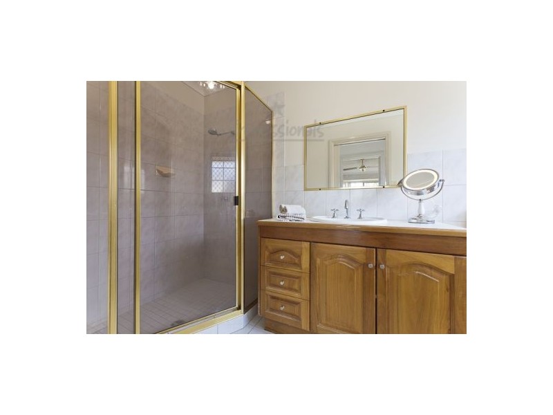 2 Nova Court, Capalaba QLD 4157