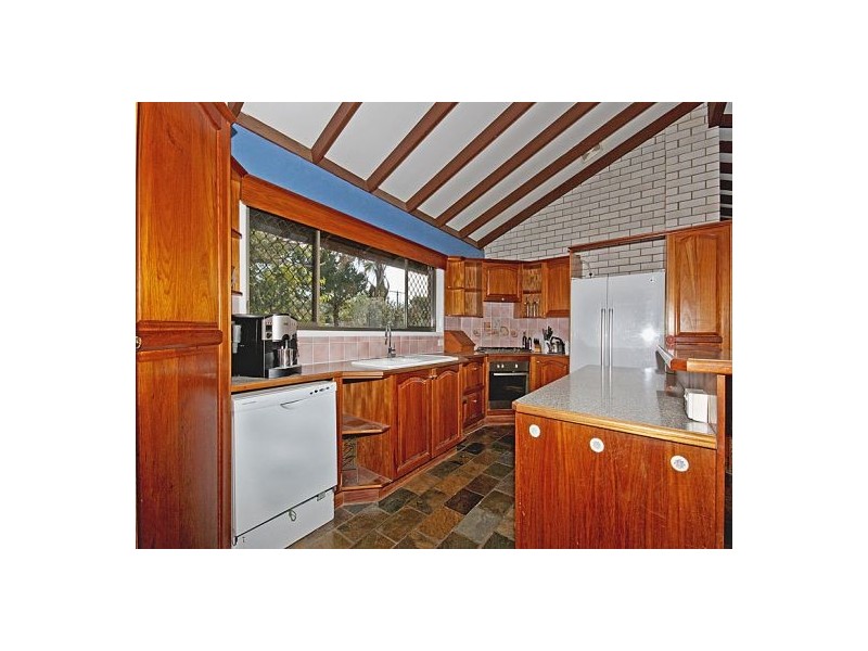 27 Cabernet Cres, Thornlands QLD 4164