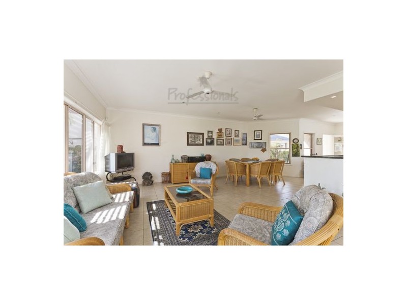 24 Plymouth Court, Cleveland QLD 4163