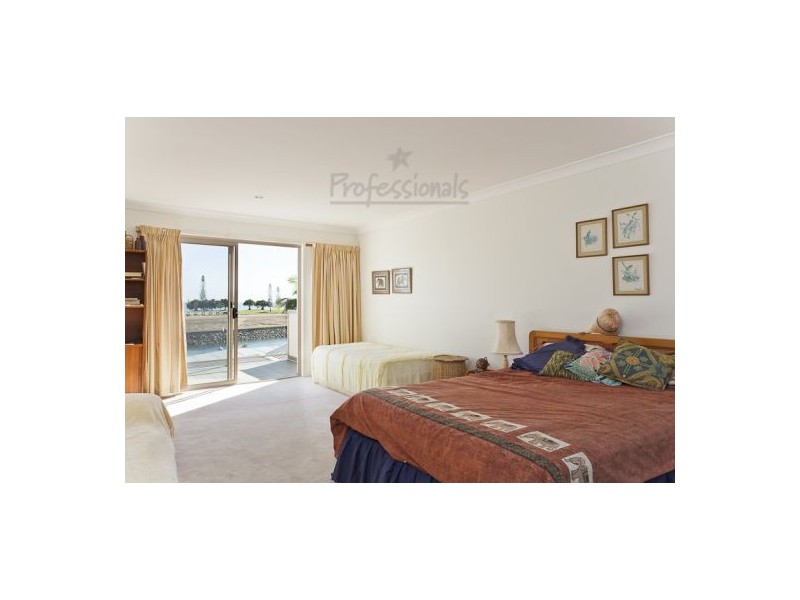 24 Plymouth Court, Cleveland QLD 4163