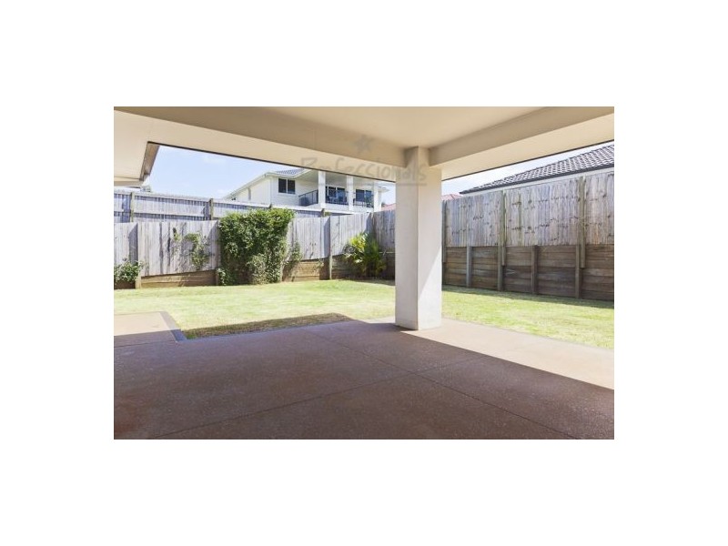 57 Aquila Street, Redland Bay QLD 4165