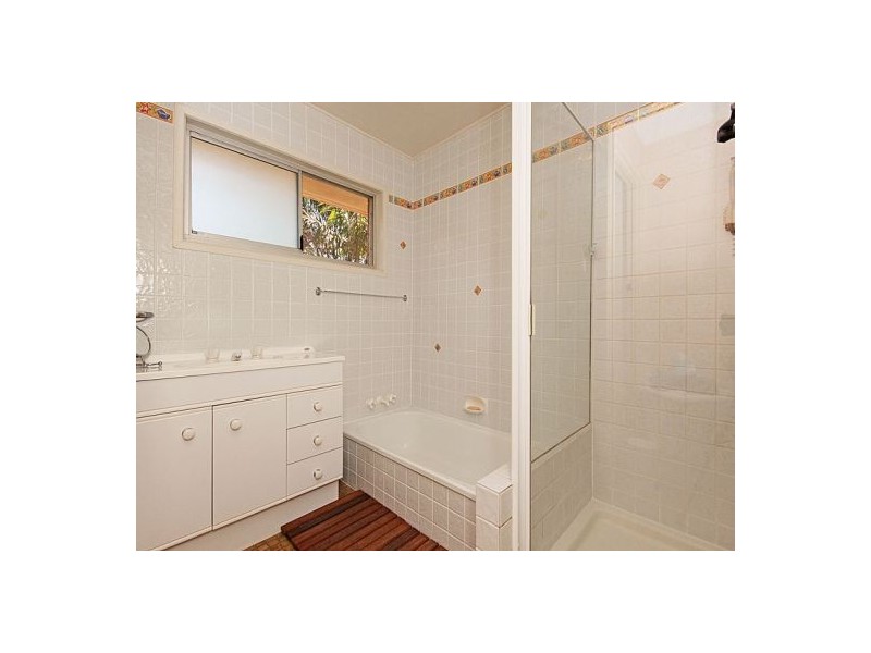 94 Long Street, Cleveland QLD 4163