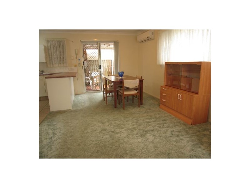 Unit 1 62 Queen Street, Cleveland QLD 4163
